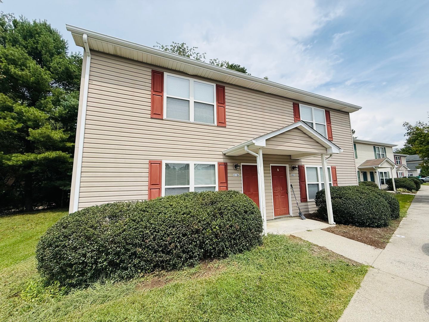 Blacksburg Apartment: New Kent Road Townhouses