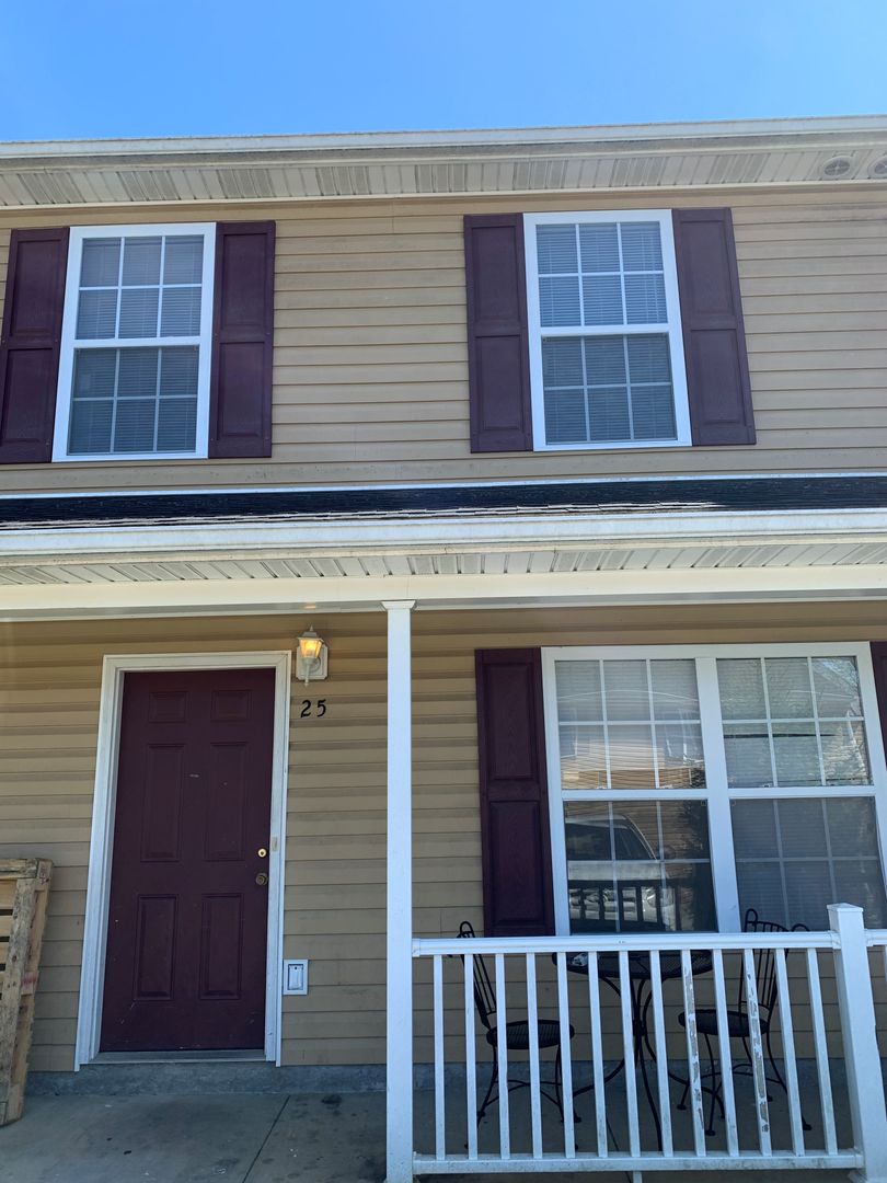 25 Station Lane, Christiansburg, VA 24073