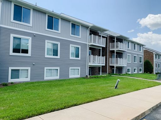 4 Bedroom, 2 Bath Condo – photo 1