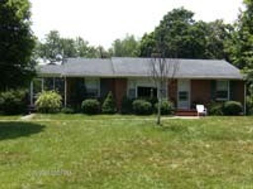 3 Bedroom, 2 Bath House – photo 1