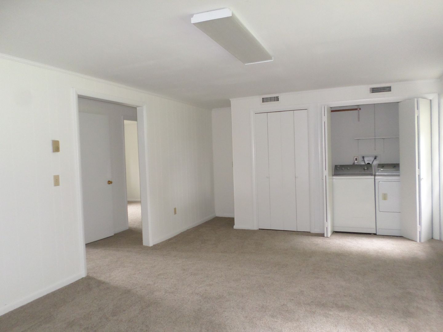 913 Toms Creek Rd., Blacksburg, VA 24060