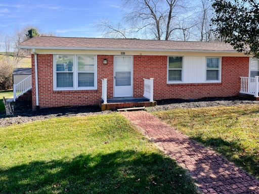 2 Bedroom 1 bath Duplex – photo 1