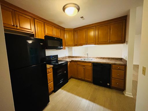 4 Bedroom 2 Bath Condo – photo 1