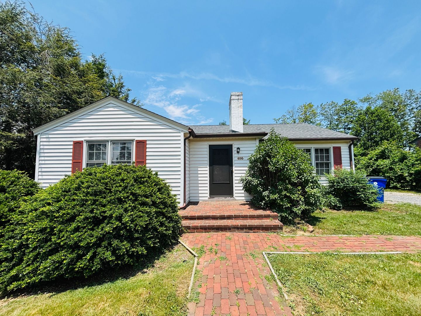 Blacksburg House: 406 Eastview Terrace