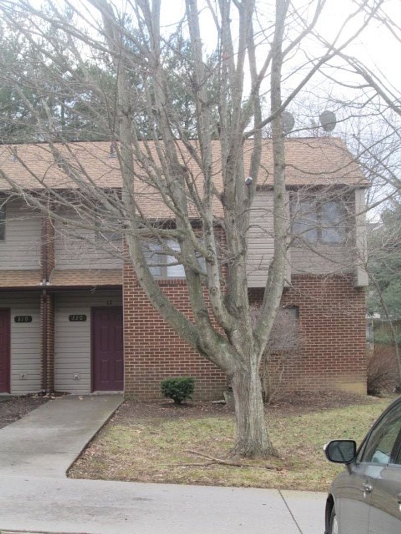 320 Shenandoah Circle, Blacksburg, VA 24060