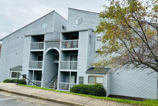 2 Bedroom 2 Bath Condo with Loft – photo 1