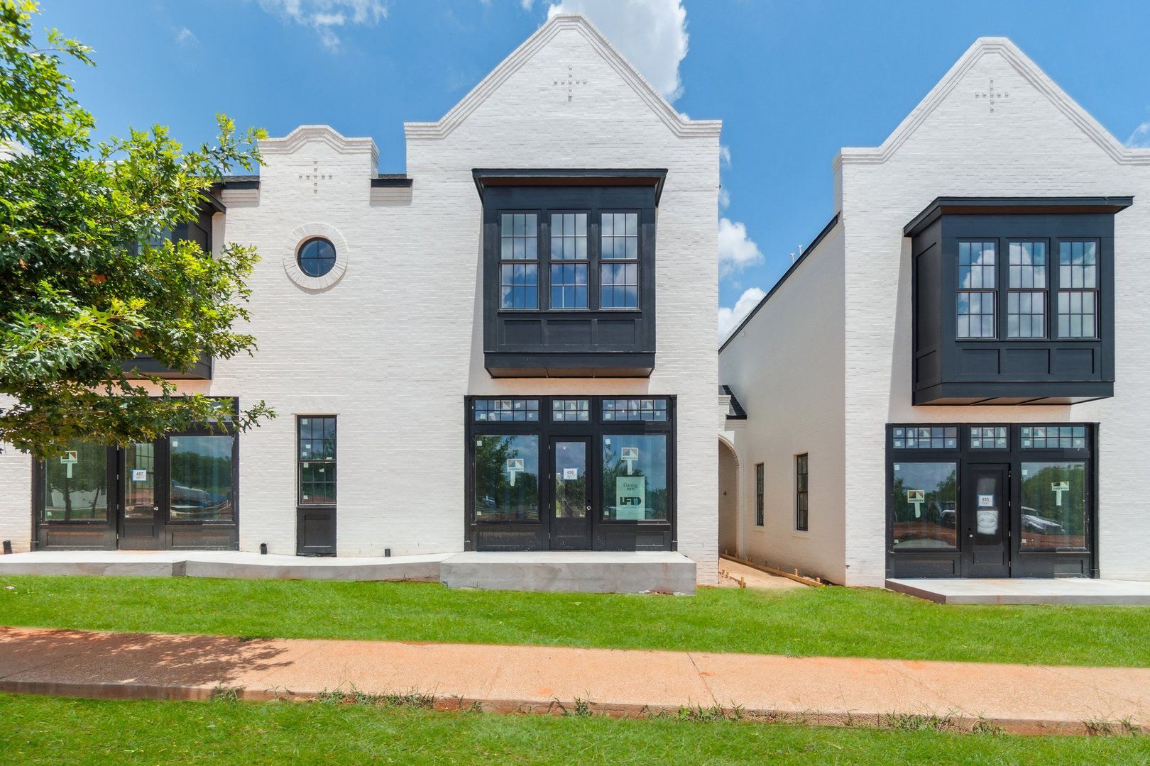 Norman House: 18857 Selah Way #B