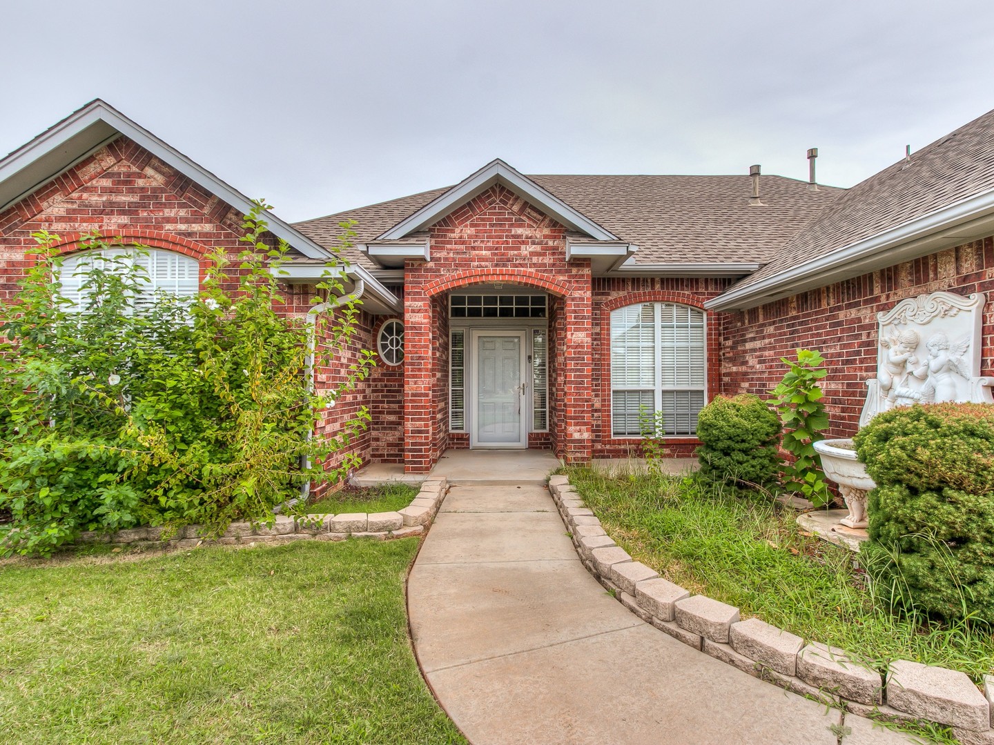 Yukon House: 4008 Morningstar
