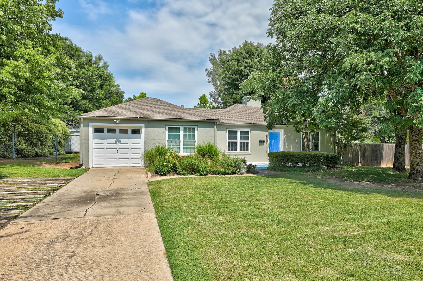 Oklahoma City House: 2801 Croydon Ct