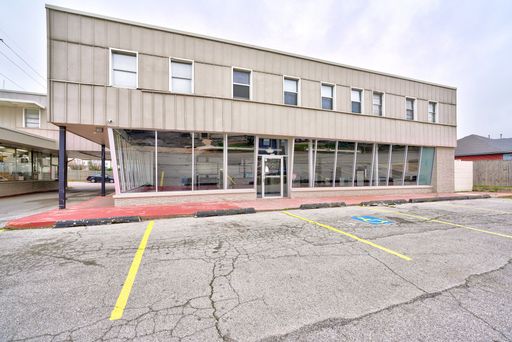 Welcome to 3131 N May! – photo 1