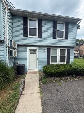 81 N. Day St, Unit 4