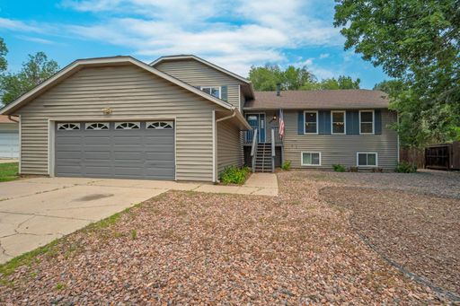 Updated 3 Bedroom plus office near Pulpit Rock! – photo 1