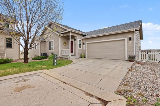 Low Maintenance Ranch-Style Near Conveniences – photo 1