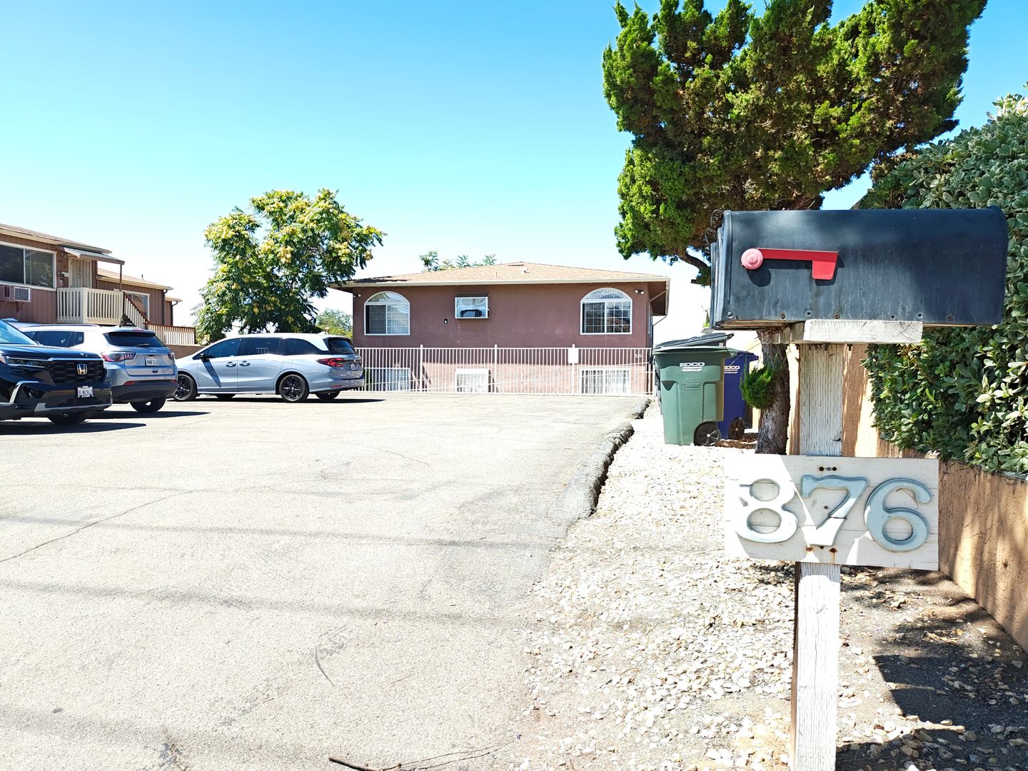 El Cajon Condo: 876 N 3rd St #3