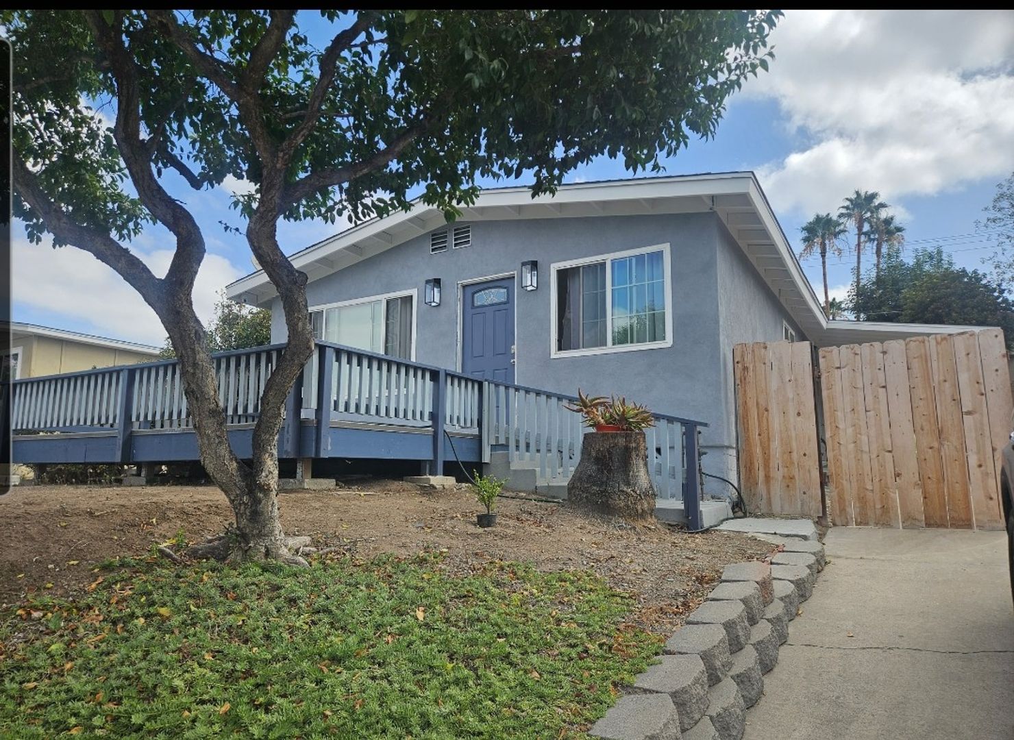 Spring Valley House: 851 Concepcion Ave.
