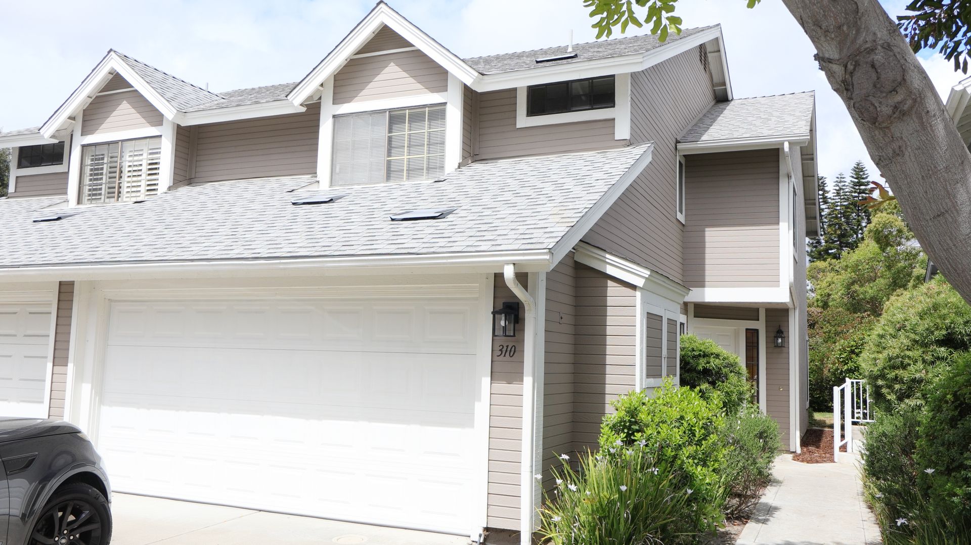 Chula Vista Townhome: 310 Windjammer Circle