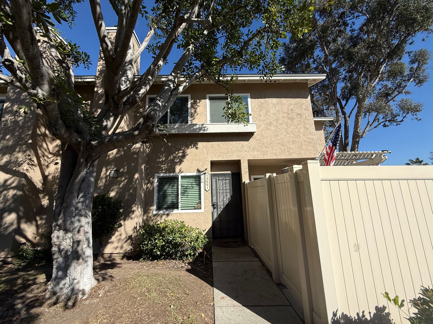 Poway Condo: 13551 Comuna Dr