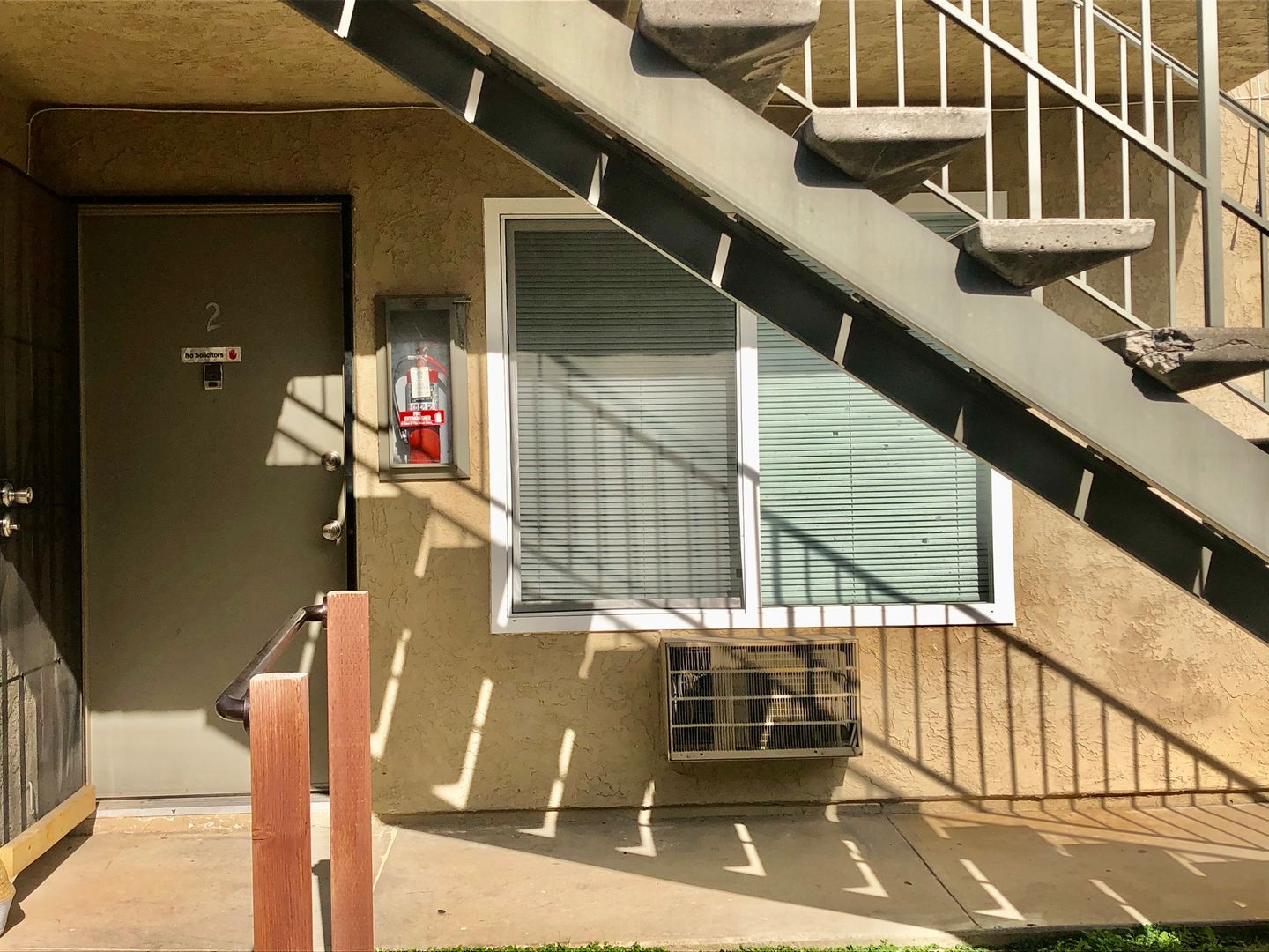 San Diego Apartment: 12711 Laurel Street