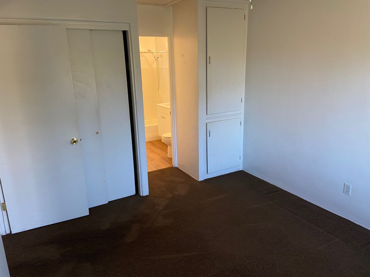 San Diego Apartment: 4876 Naples Street