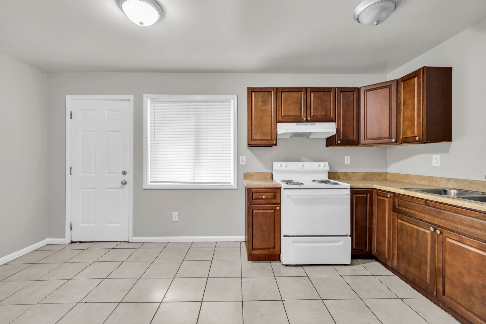 Decatur Apartment: 1621 Line Circle