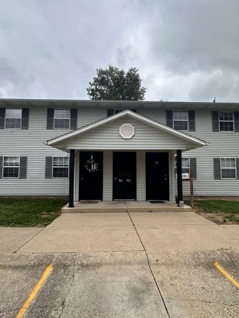 Maryland School Apartments