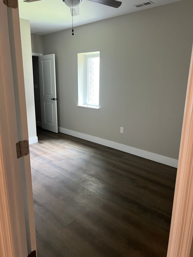 Morristown Apartment: 405 McFarland St - 202