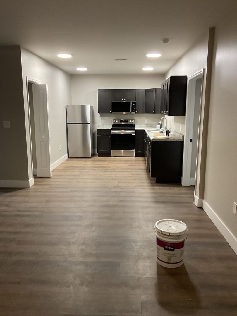 Morristown Apartment: 401 McFarland St  - 301