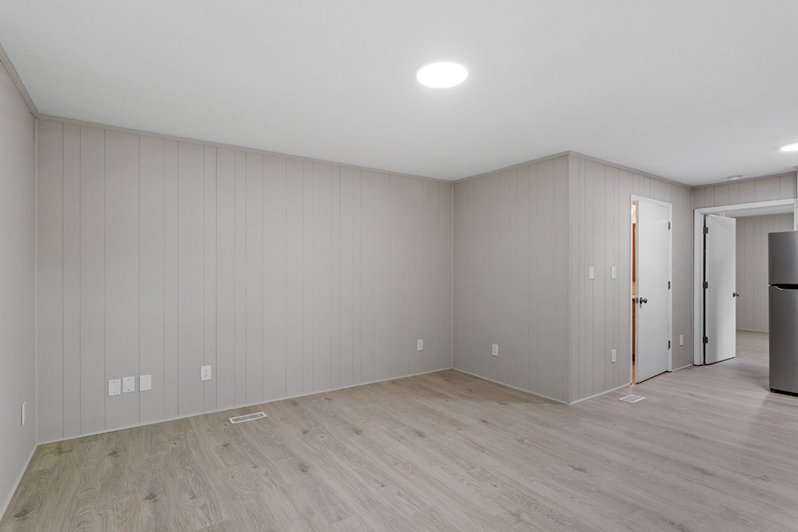 936 Morreene Road 8 of 29