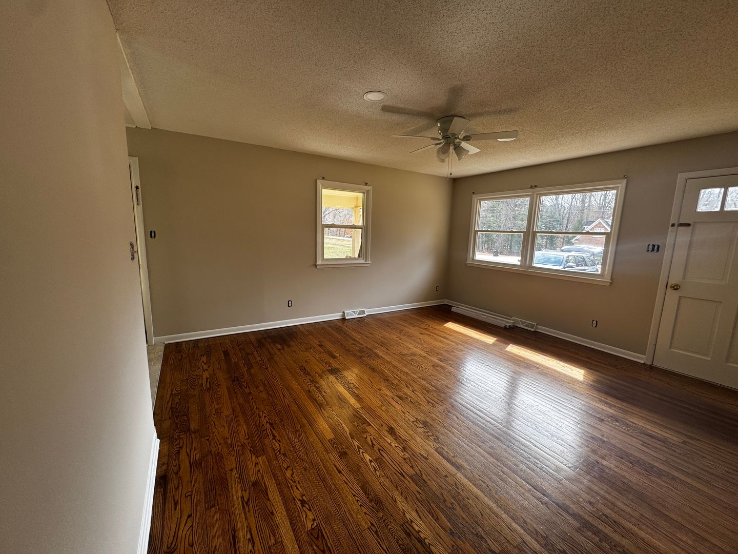 Raleigh Apartment: 1601 Alderman Circle