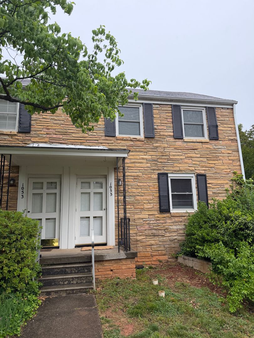 Raleigh Townhome: 1055 Nichols Drive