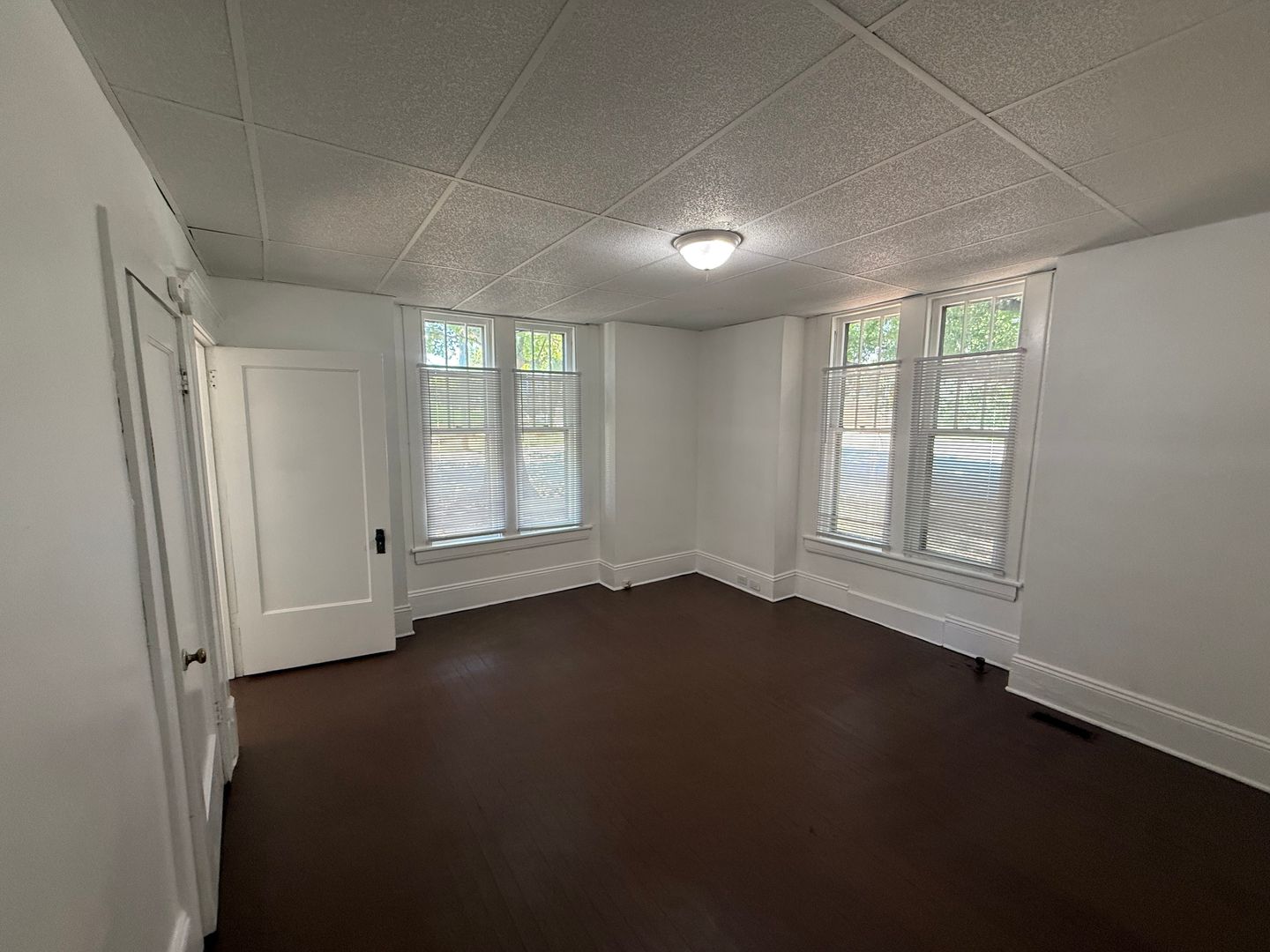 Raleigh Apartment: 1000 Glenwood Ave
