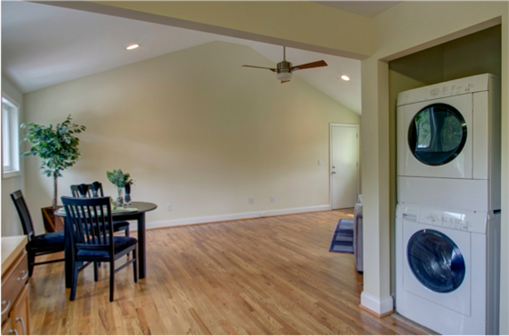 Laundry room at ADORABLE 3 BEDROOM IN CHAPEL HILL/CARRBORO!