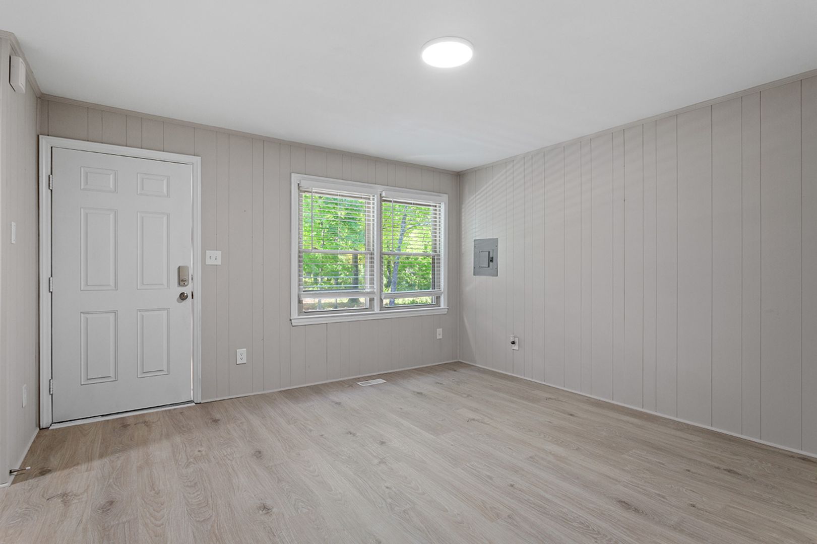 936 Morreene Road 4 of 29