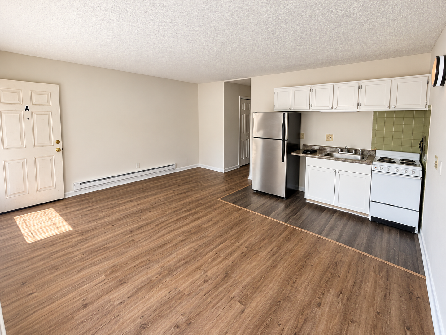 Raleigh Apartment: 114 BART ST.
