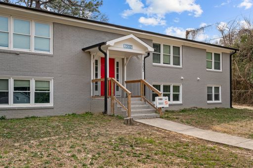 Experience Modern Living: Newly Renovated 1 Bed, 1 Bath Apartment Coming Soon!