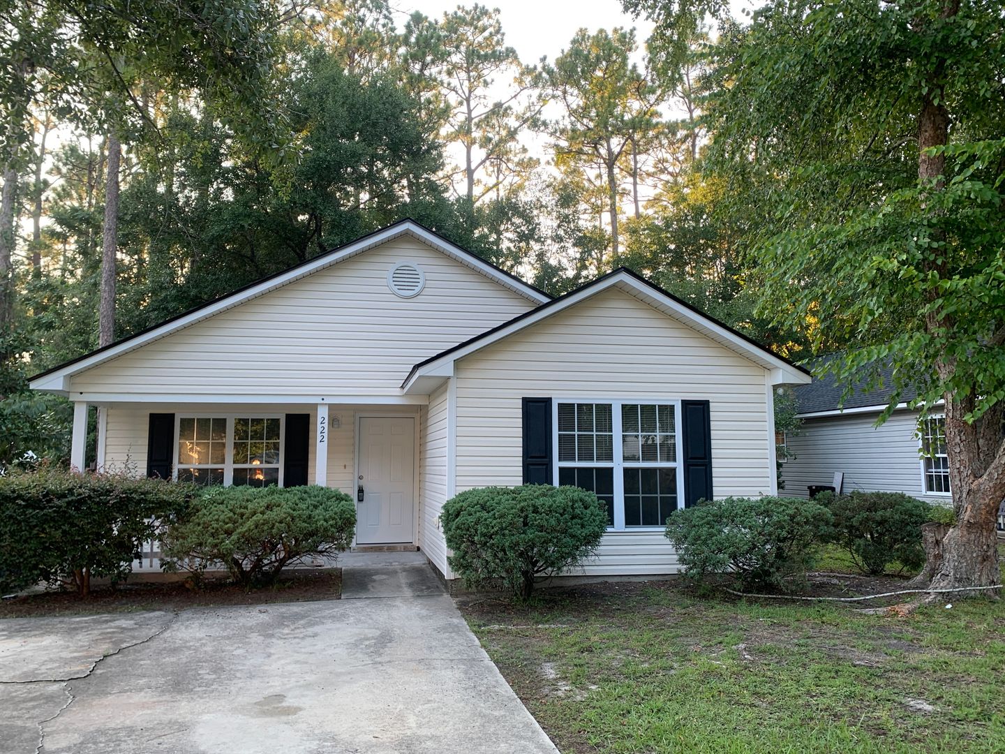 Wilmington House: 222 CHARTER DRIVE