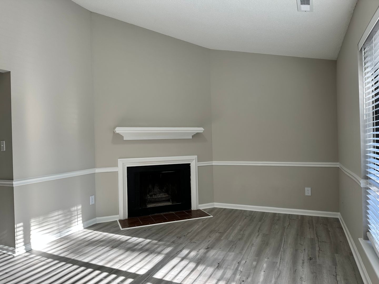 4917 Pebble Beach Drive 2 of 6