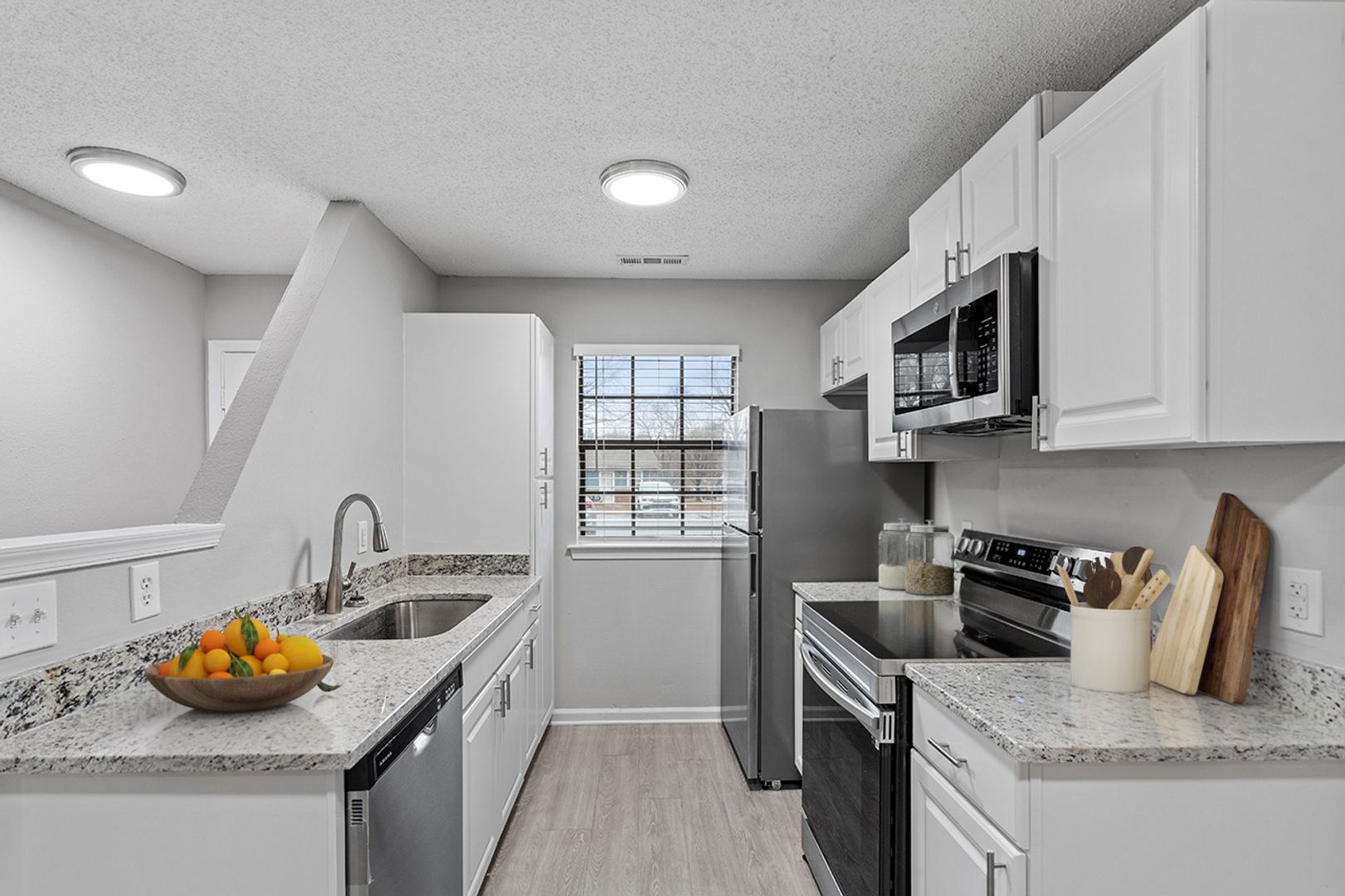 Garner Apartment: 330 Kentucky Drive