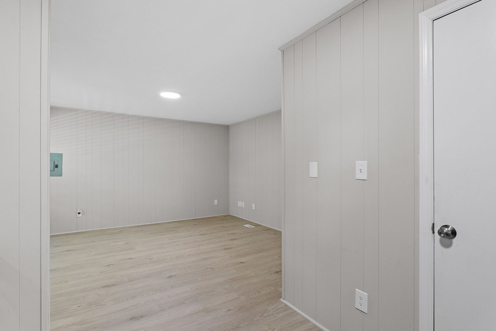 936 Morreene Road 16 of 29