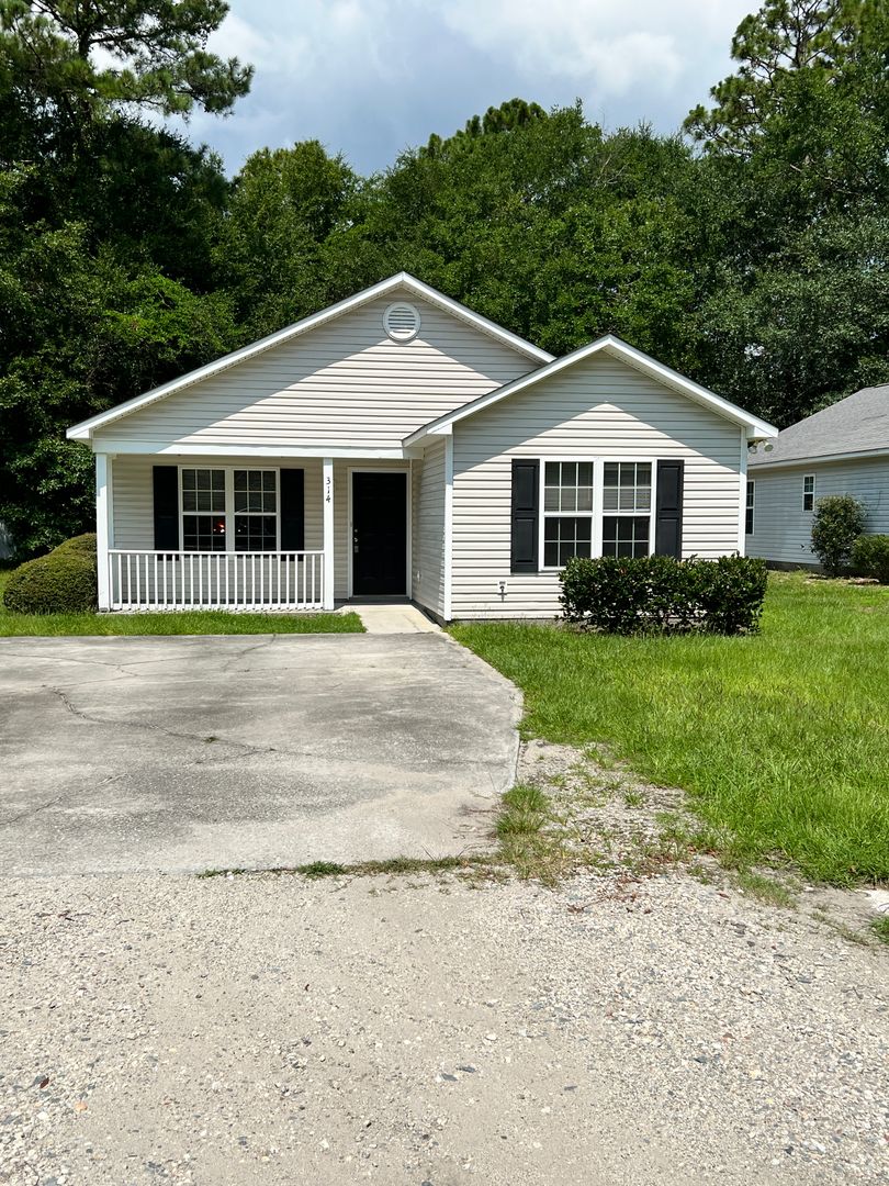 Wilmington House: 314 HILLSDALE DRIVE