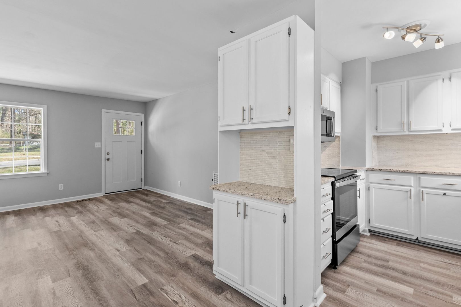 2604 Greyson Street 2 of 8