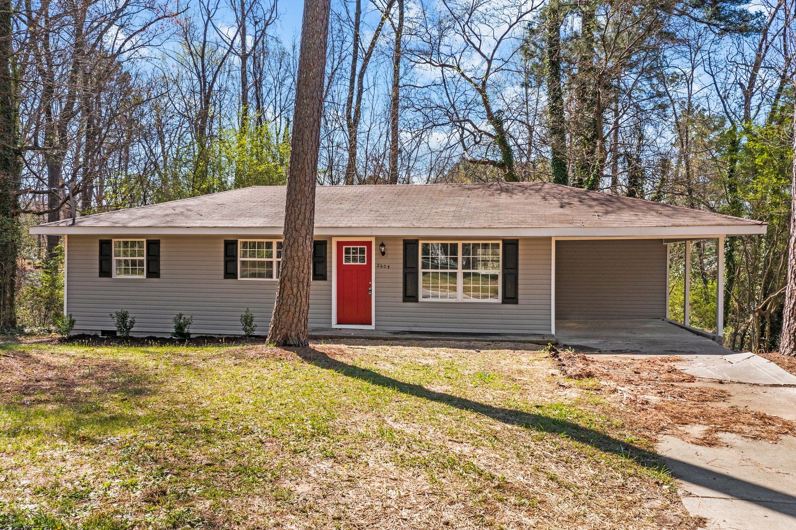 Raleigh House: 2604 Greyson Street