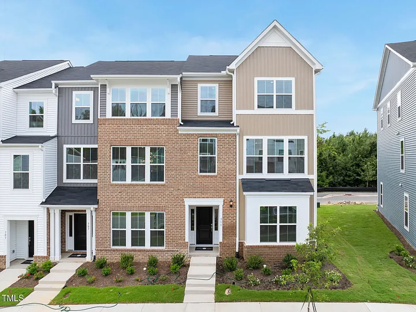 Garner Townhome: 311 Chesapeake Commons Street