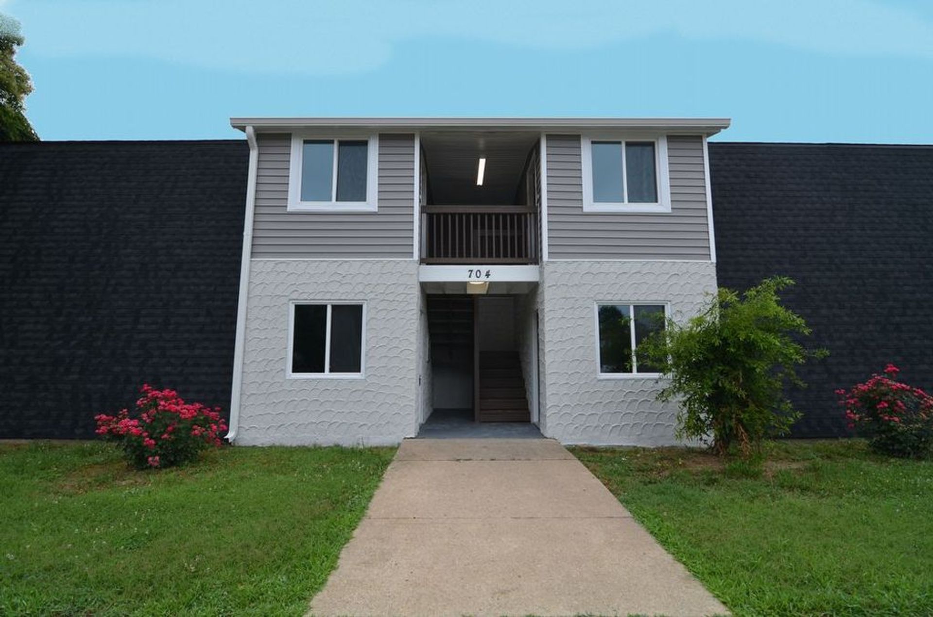 Raleigh Apartment: 704 McMakin Street