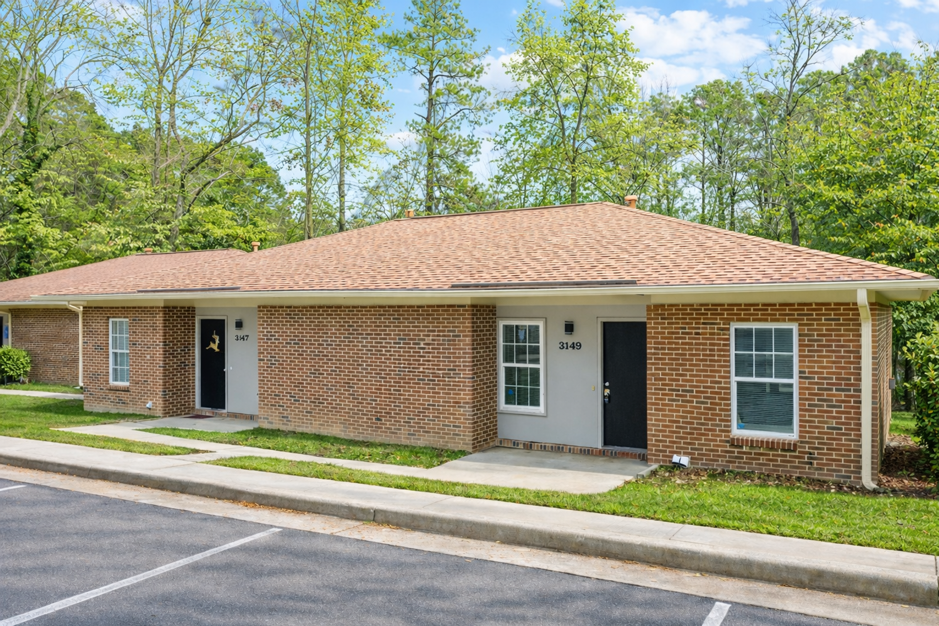 Raleigh Apartment: 3108 Woodpecker Court