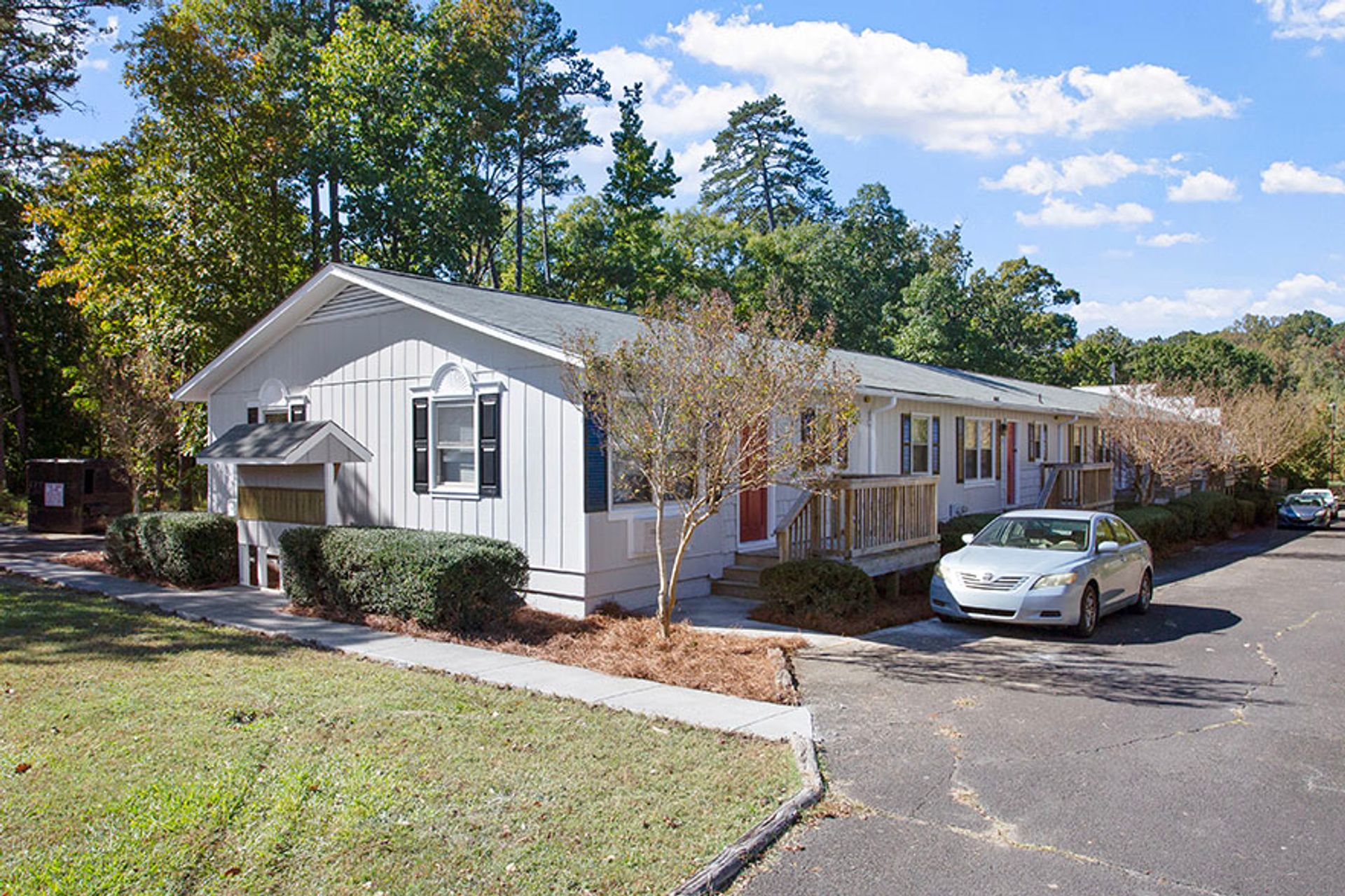 936 Morreene Road 10 of 12
