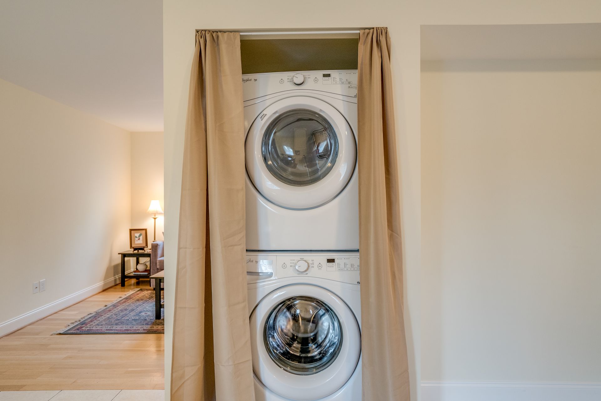 ADORABLE 3 BEDROOM IN CHAPEL HILL/CARRBORO! 9 of 12