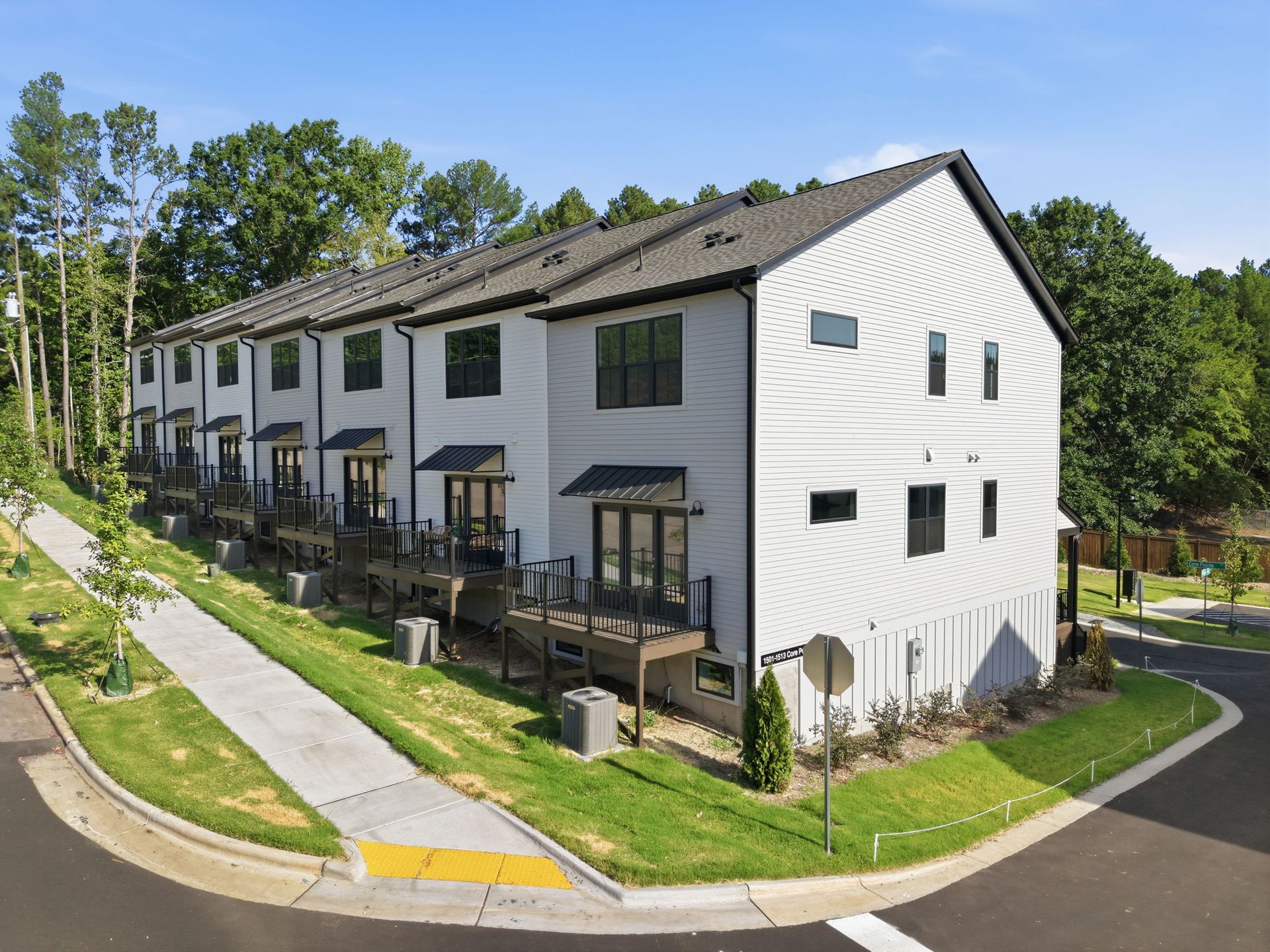 Proximity Pointe 8 of 12