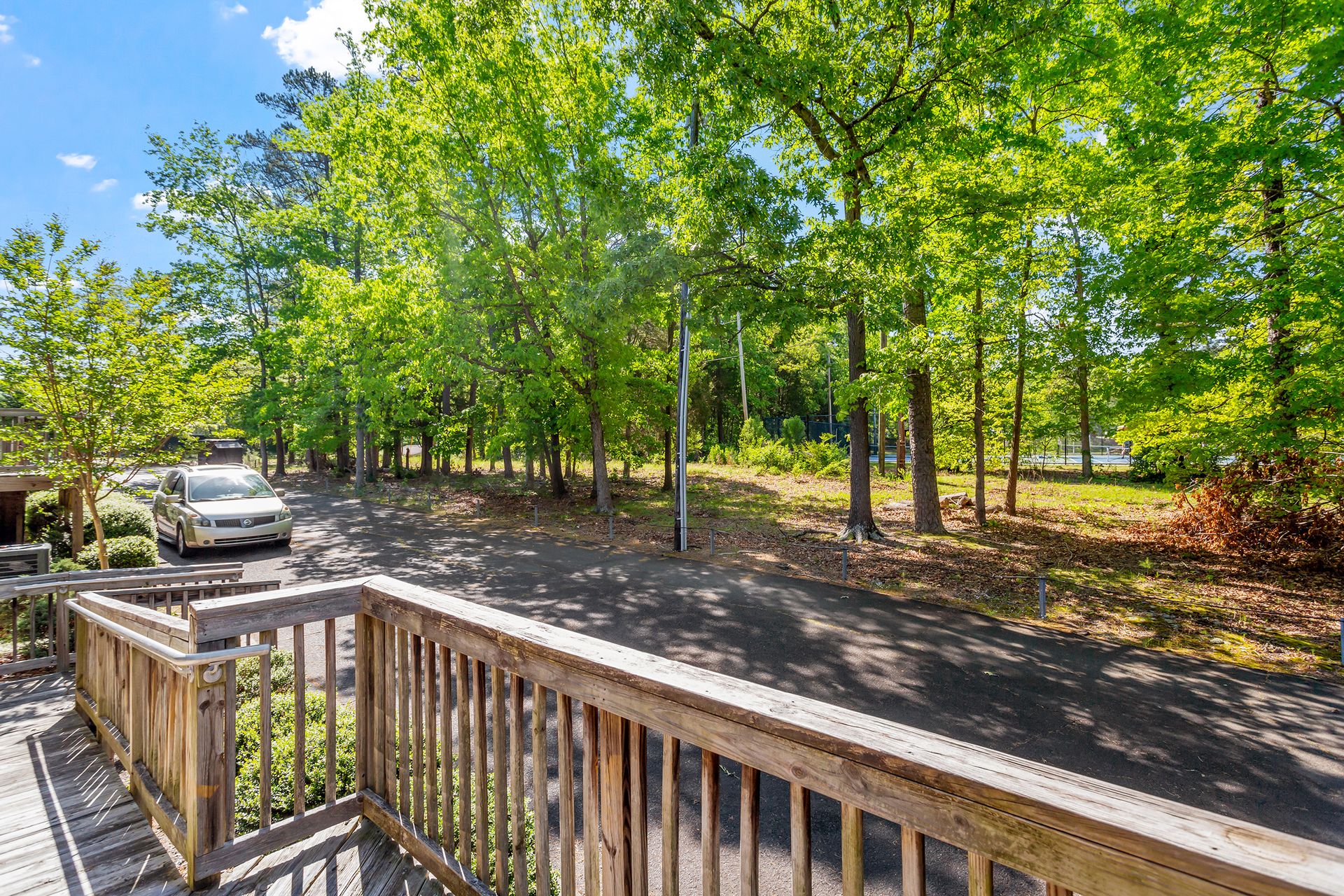 936 Morreene Road 9 of 12