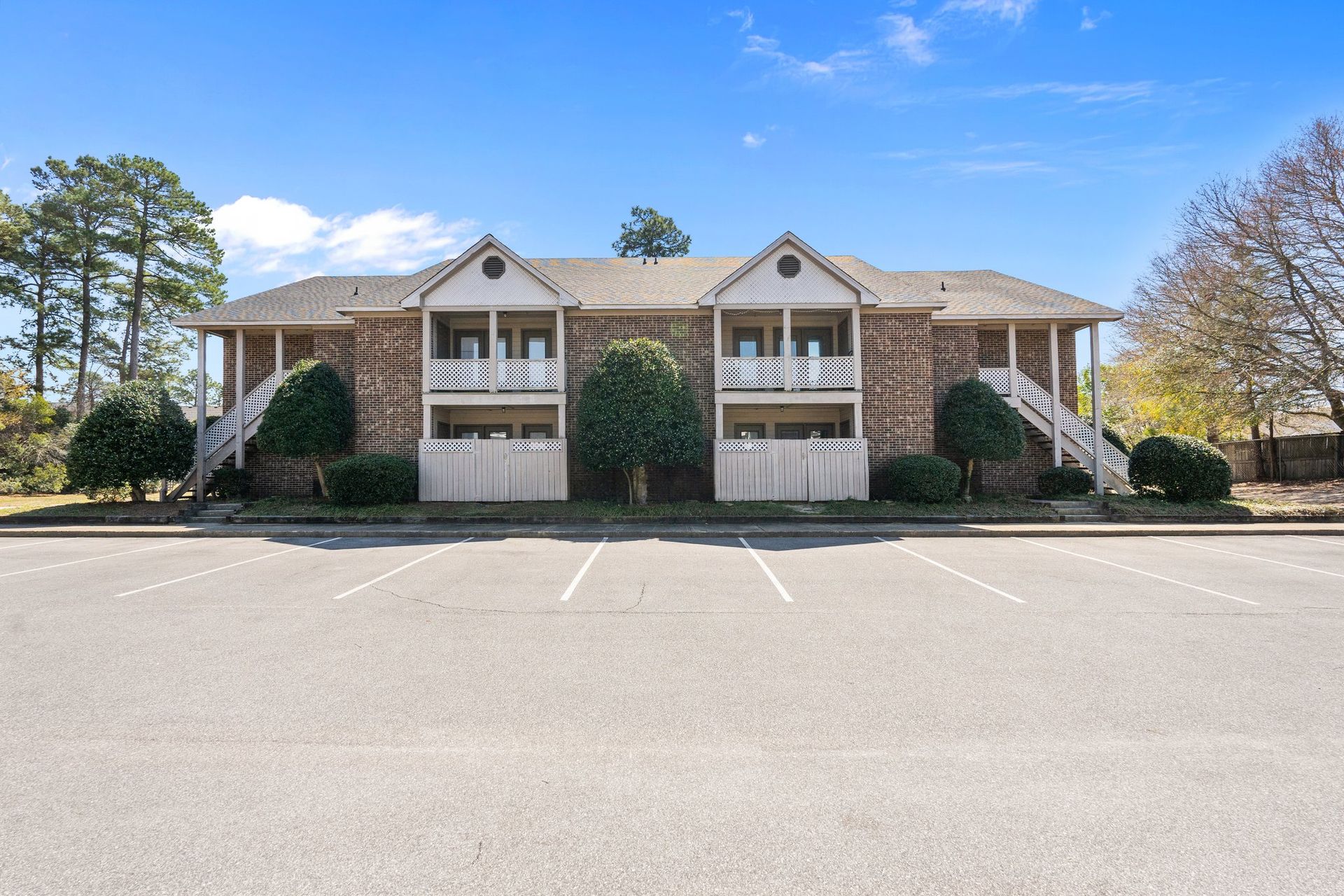 Laketree Apartments 2 of 12